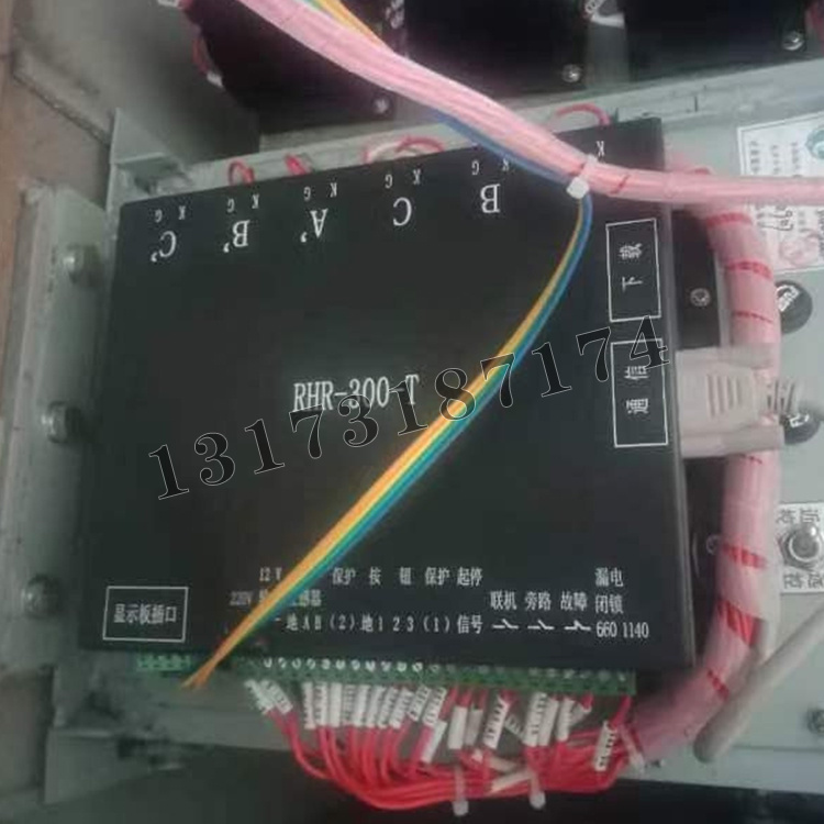 甘肅容和RHR-300-T軟起動保護(hù)器1.jpg